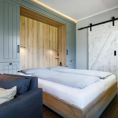 Stefansplatz * Хёрнум